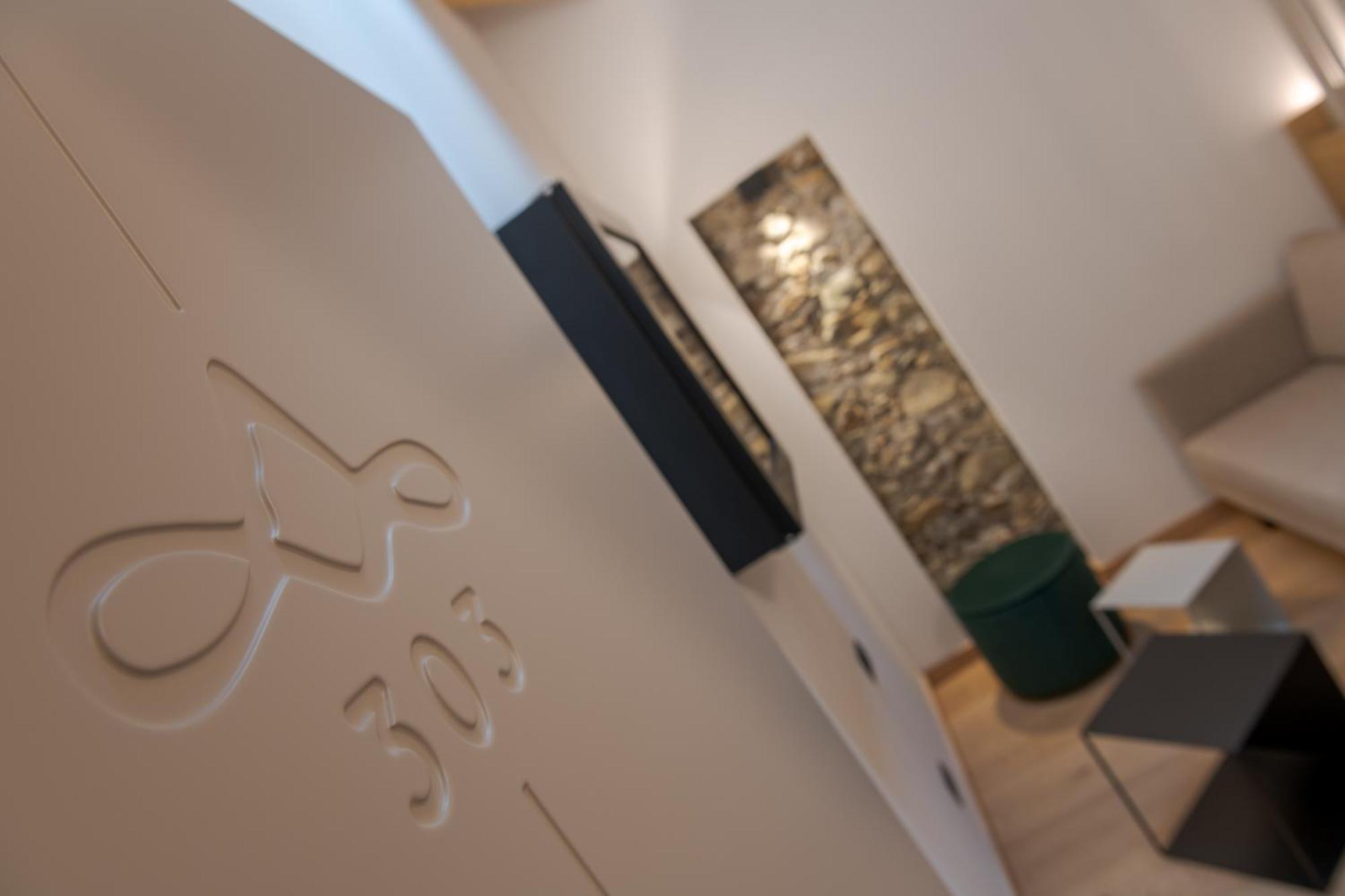 Wine Hotel San Carlo - Relais & Spa - Boutique Hotel Chiuro Esterno foto