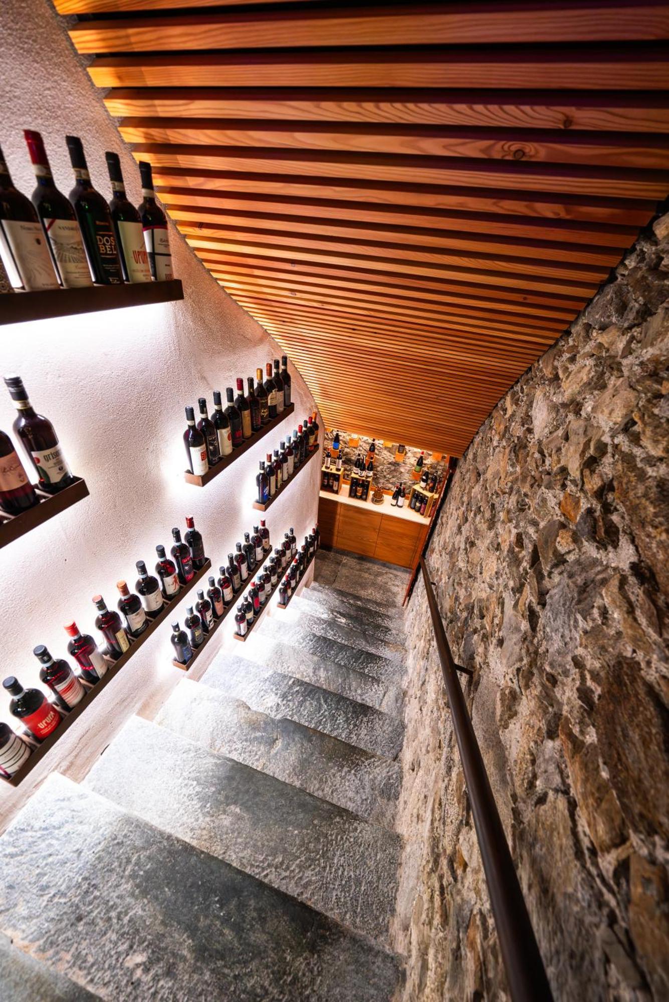 Wine Hotel San Carlo - Relais & Spa - Boutique Hotel Chiuro Esterno foto
